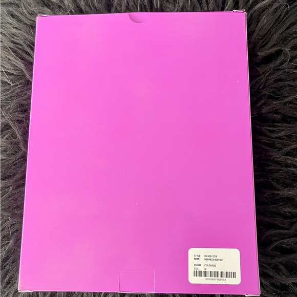 🩷🩷LIMITED EDITION🩷🩷Skims/Fendi pink bodysuit - Picture 6 of 7